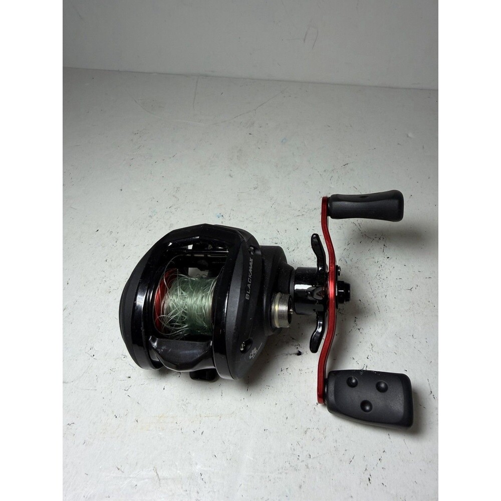 Abu Garcia Black Max BMAX3 Baitcasting Fishing Reel Right Hand 5 Bearings